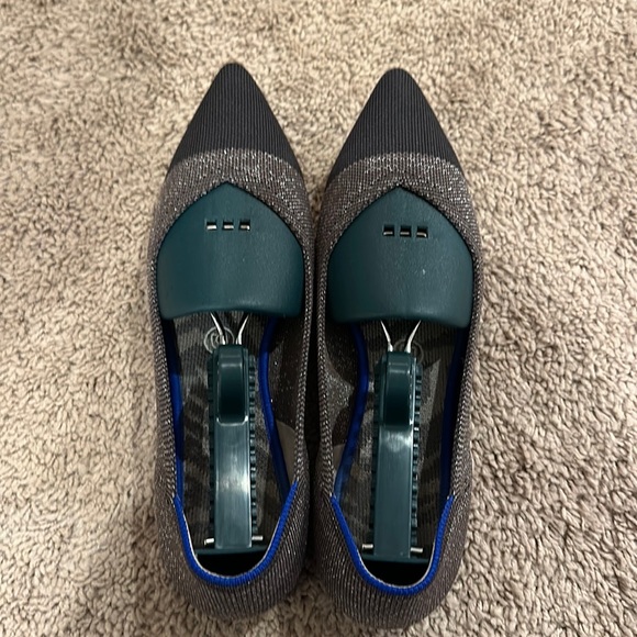 Rothy's Point Twilight Metallic Captoe Flat size 9 - Picture 1 of 3